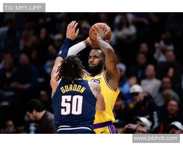 湖人队与掘金队第一节精彩对决回顾与分析